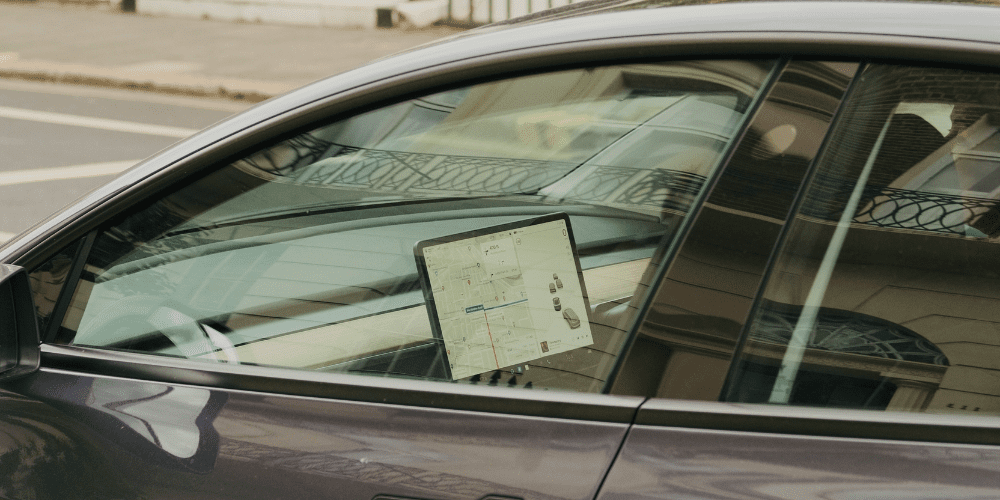 Beating the Belfast Rush: Why Hiring a Chauffeur is Your Best Move | Elect Chauffeurs Beating the Belfast Rush: Why Hiring a Chauffeur is Your Best Move | Elect Chauffeurs