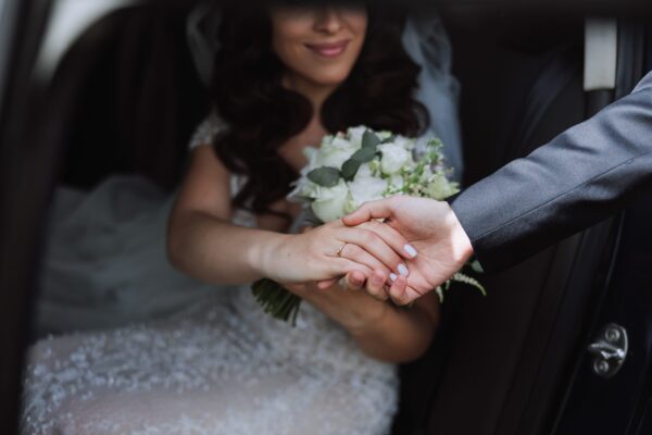 Luxury Chauffeur Tours of Belfast and Northern Ireland | Elect Chauffeurs Read more about Chauffeur Hire Belfast for Weddings, Sporting Events and Special Occasions